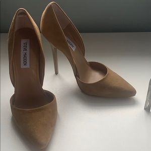 Steve Madden Varcityy Nude Heels